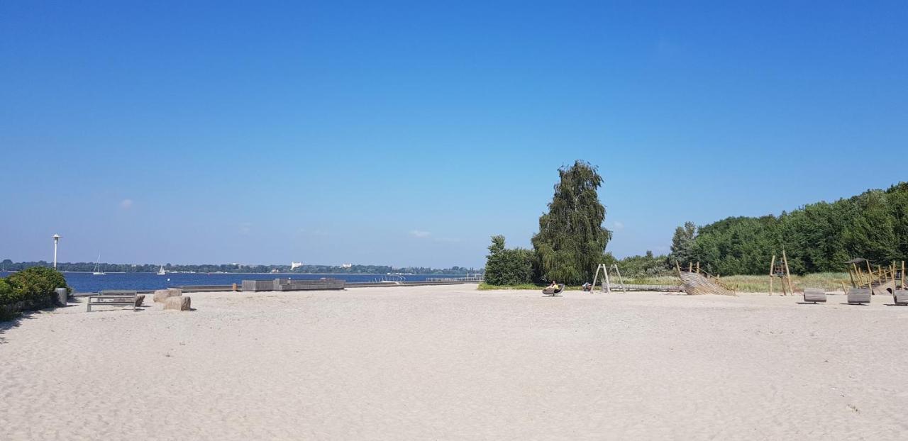 Ferienwohnung Seeblick Altefähr Exterior foto